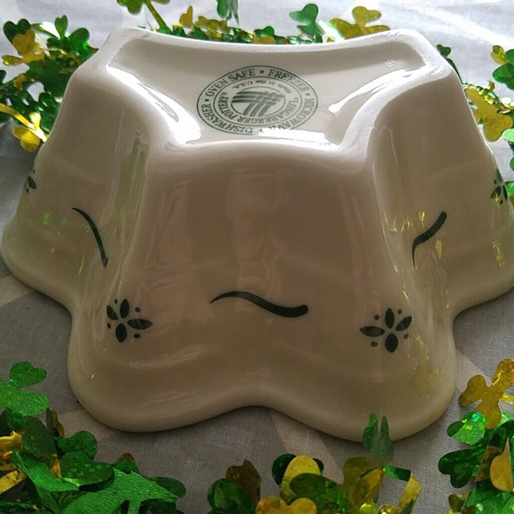 Longaberger Shamrock Pottery Crock🍀 - Picture 5 of 6